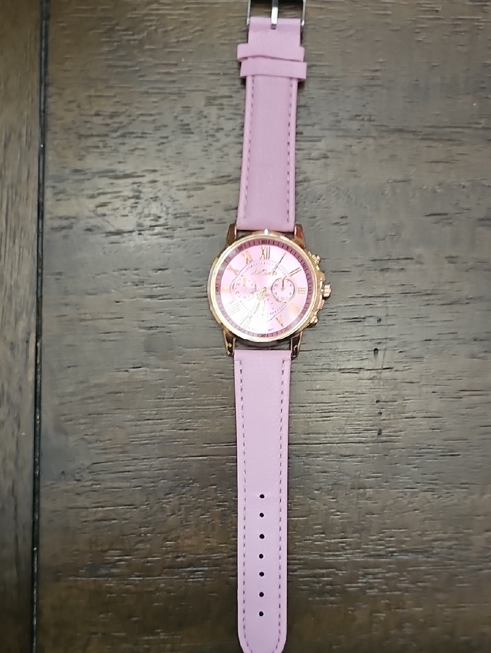 New. Battery in watch. Women's Pink Leather-Strap Watch with Rose Gold Case